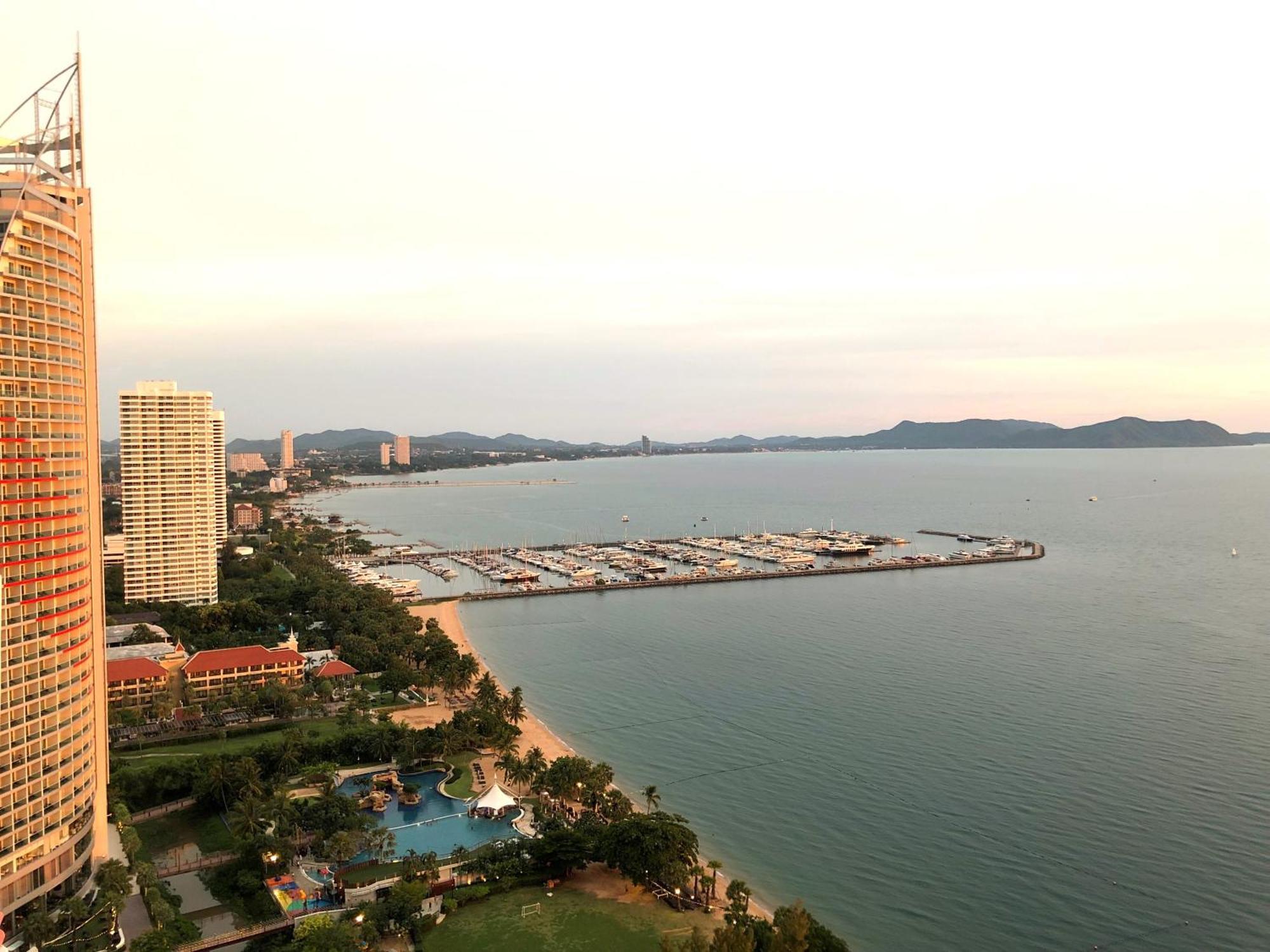 Sunshine Beach Condotel Na Chom Thian Extérieur photo